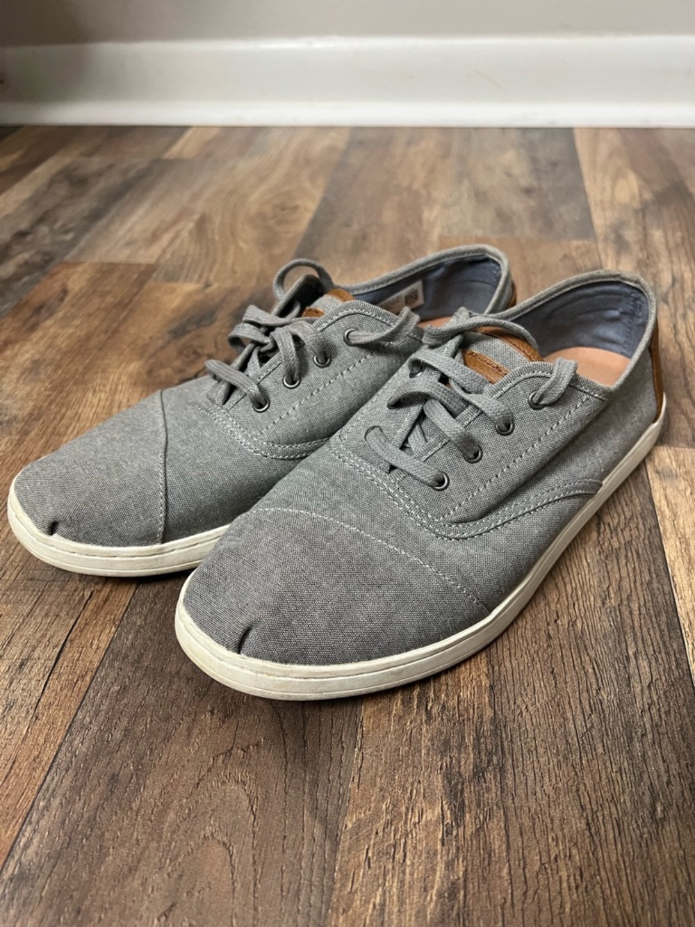 Toms Canvas Sneakers